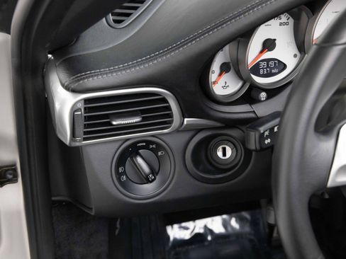 Used 2006 Porsche 911 Carrera S RWD image 28