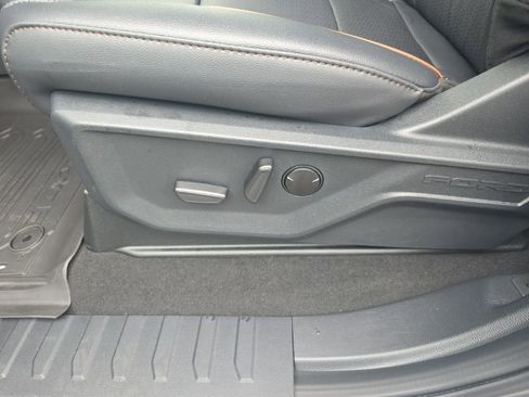 New 2026 Ford F250 Lariat w/ Chrome Package image 18