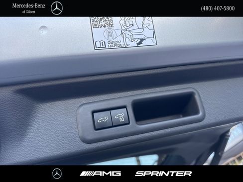 Used 2024 Toyota Sequoia Capstone image 6