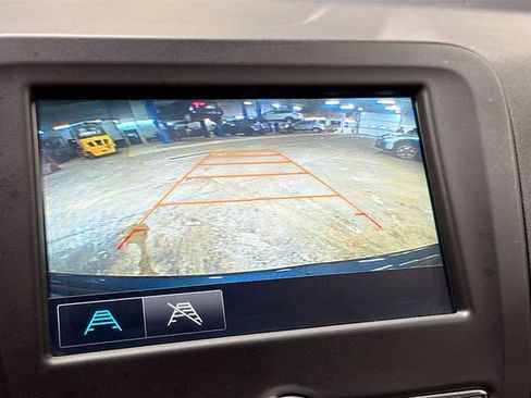 Used 2018 Chevrolet Equinox LS FWD image 14