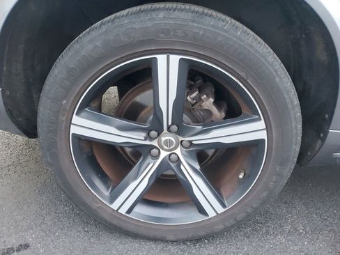 Used 2016 Volvo XC90 T6 R-Design w/ Vision Package image 9