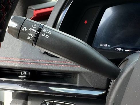 Used 2025 Chevrolet Corvette Z06 w/ Stealth Interior Trim Package RWD image 27