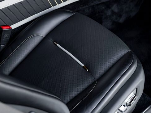 Certified 2020 Rolls-Royce Wraith image 28