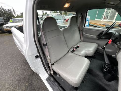 Used 2001 MAZDA B-Series Pickup 2WD Regular Cab B2500 image 15