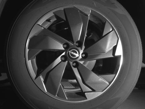 Used 2025 Nissan Rogue SV AWD/4WD image 14