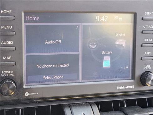 Used 2022 Toyota RAV4 SE w/ Convenience Package image 3