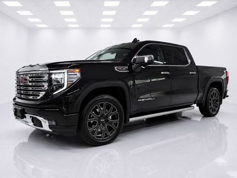 Used 2023 GMC Sierra 1500 Denali AWD/4WD image 4
