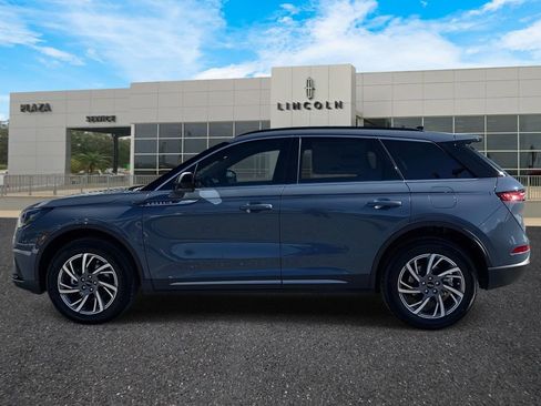 New 2026 Lincoln Corsair Premiere image 6