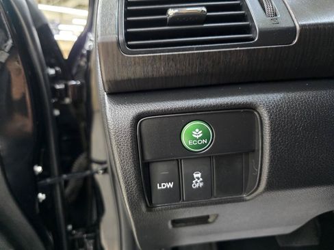 Used 2014 Honda Accord Touring image 34