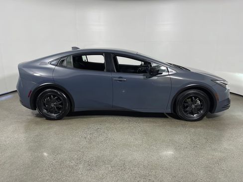 Certified 2024 Toyota Prius LE FWD image 2