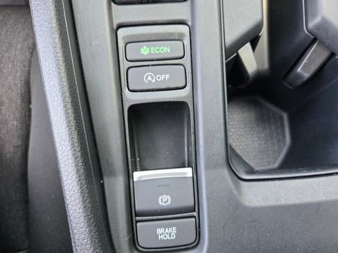 Certified 2023 Honda Accord EX image 19