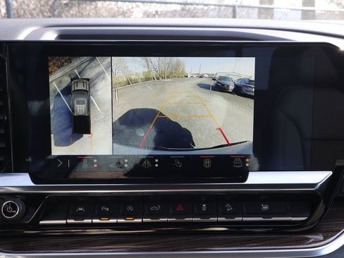 Certified 2024 Chevrolet Silverado 1500 RST w/ Convenience Package II image 19