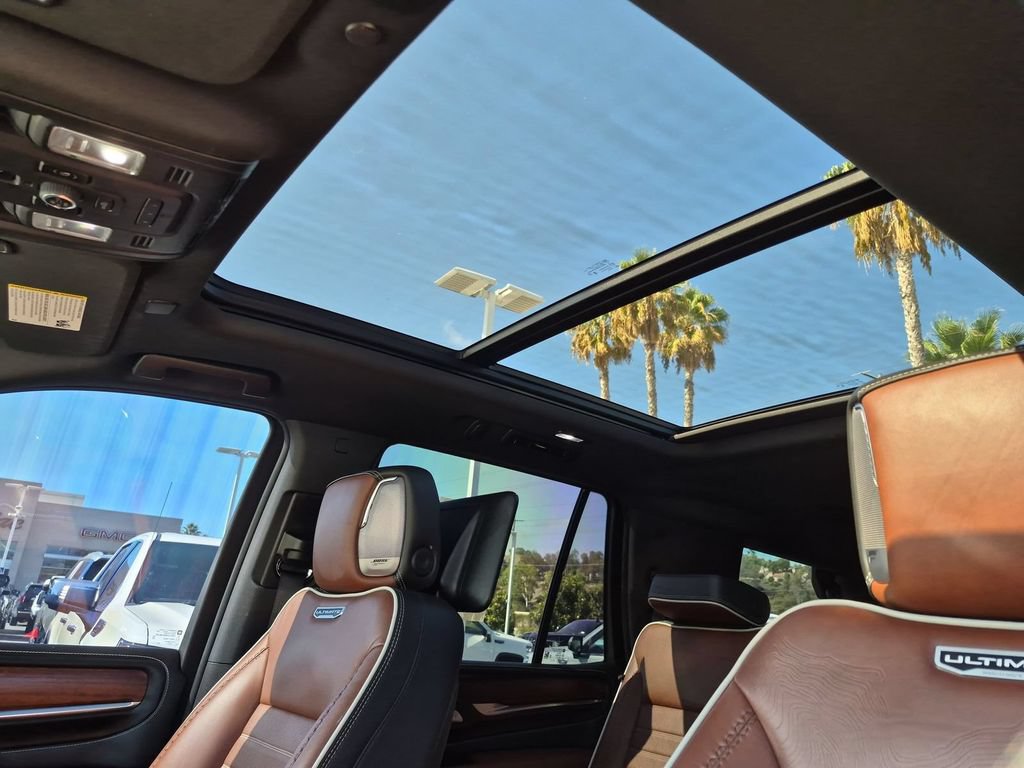 Used 2024 GMC Yukon Denali Ultimate AWD/4WD image 11