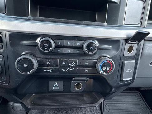 Used 2024 Ford F550 4x4 Crew Cab Super Duty image 17
