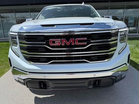 New 2026 GMC Sierra 1500 SLT w/ SLT Premium Plus Package AWD/4WD image 14