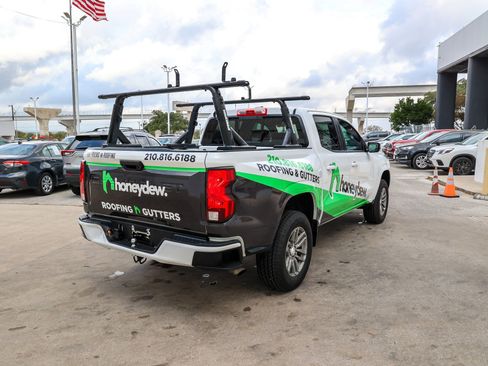 Used 2024 Chevrolet Colorado LT w/ LT Convenience Package image 7