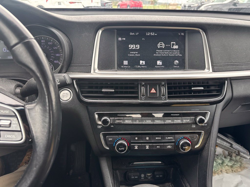 Used 2019 Kia Optima S FWD image 11