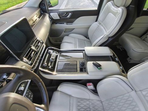 Used 2020 Lincoln Navigator L Black Label AWD/4WD image 29