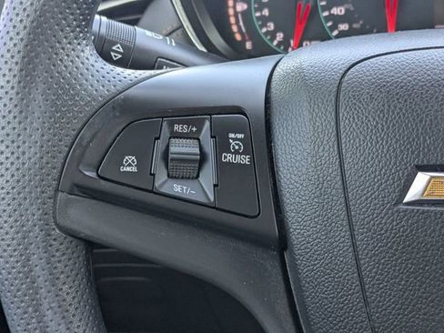 Used 2020 Chevrolet Trax LS w/ Tint and Cruise Package FWD image 23