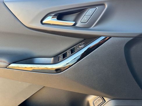 New 2026 Chevrolet Equinox RS w/ LPO, Floor Liner Package image 16