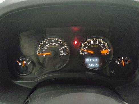 Used 2015 Jeep Patriot High Altitude FWD image 23