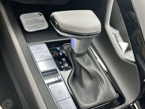 New 2026 Hyundai Elantra SEL Sport FWD image 19