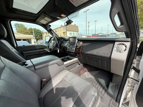 Used 2015 Ford F350 Lariat w/ Lariat Ultimate Package AWD/4WD image 10