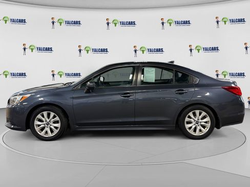 Used 2017 Subaru Legacy 2.5i Premium AWD/4WD image 2