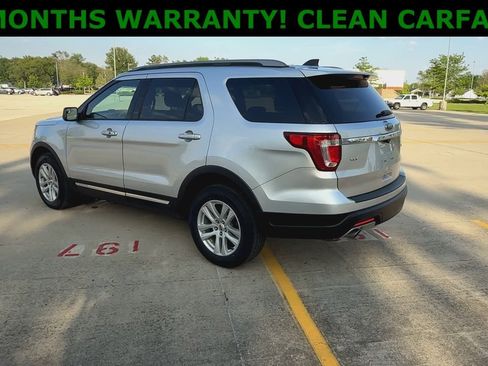 Used 2018 Ford Explorer XLT image 7