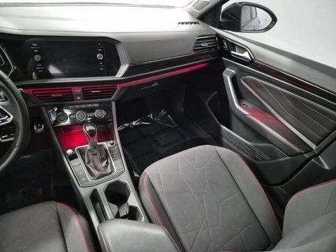 Used 2024 Volkswagen Jetta GLI 40th Anniversary Edition image 11