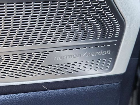 Used 2024 Hyundai Palisade Calligraphy image 25