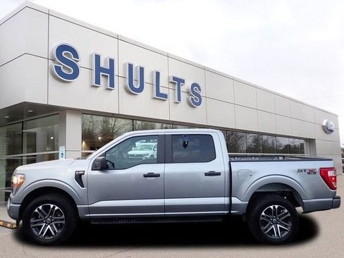 Used 2022 Ford F150 XL w/ STX Appearance Package image 2