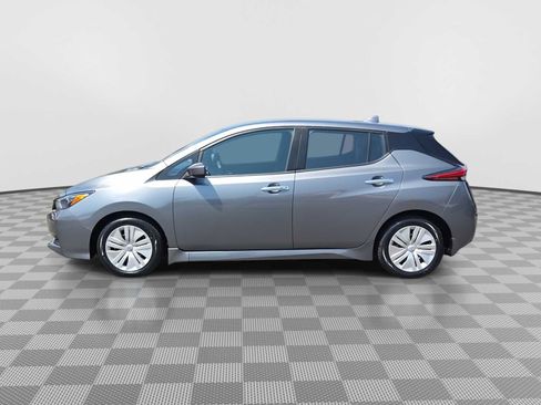 Used 2024 Nissan Leaf S FWD image 5
