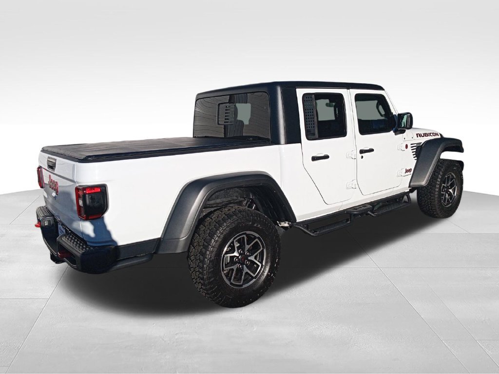 Used 2025 Jeep Gladiator Rubicon w/ Convenience Group AWD/4WD image 6