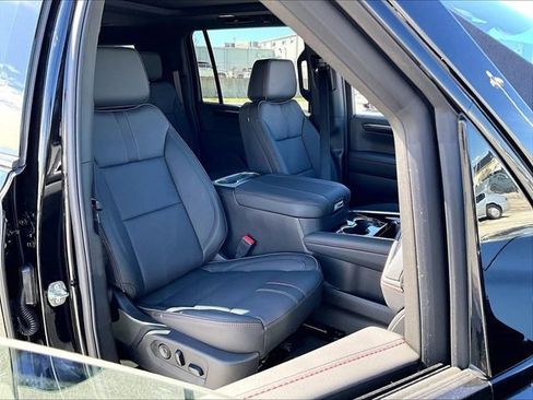 New 2026 Chevrolet Suburban RST w/ Comfort Package image 31