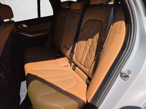 New 2026 BMW X5 xDrive40i w/ M Sport Package image 16