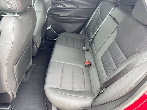 Used 2021 Chevrolet TrailBlazer RS w/ Convenience Package FWD image 24