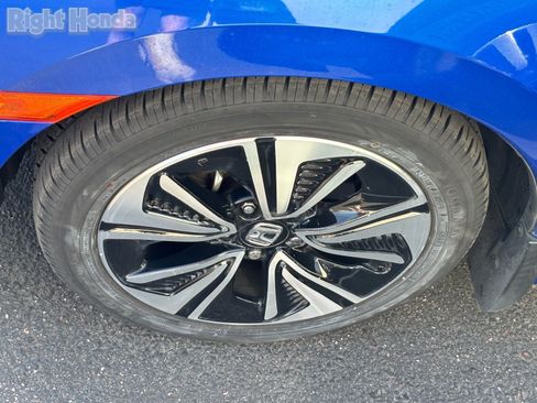 Used 2017 Honda Civic EX-T image 8