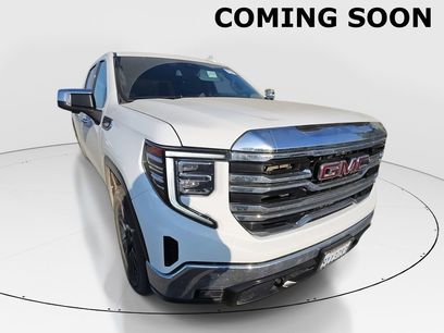 Used 2023 GMC Sierra 1500 SLT w/ SLT Premium Package