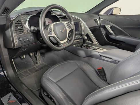 Used 2015 Chevrolet Corvette Z06 image 17