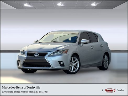 Used 2015 Lexus CT 200h w/ Navigation Package FWD image 1