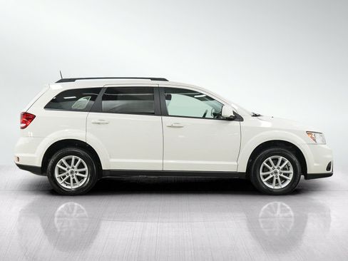 Used 2019 Dodge Journey SE AWD/4WD image 7
