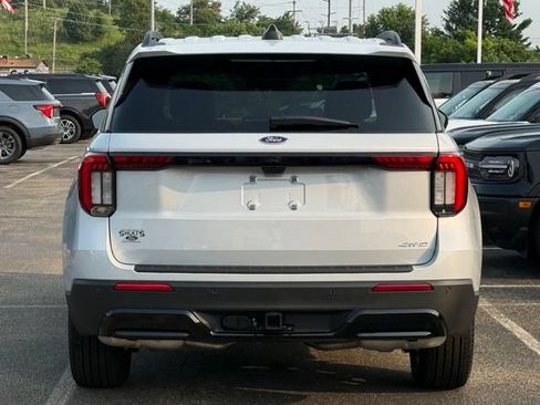 New 2026 Ford Explorer ST-Line AWD/4WD image 5