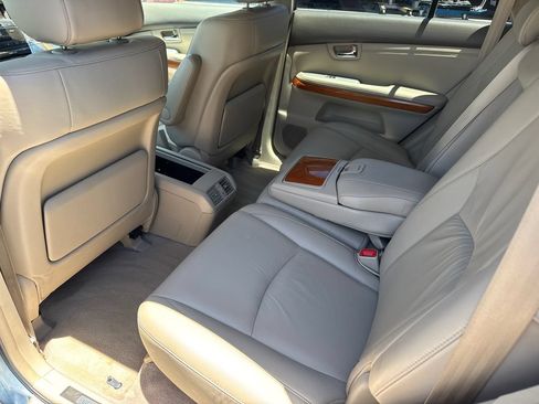 Used 2004 Lexus RX 330 FWD image 19