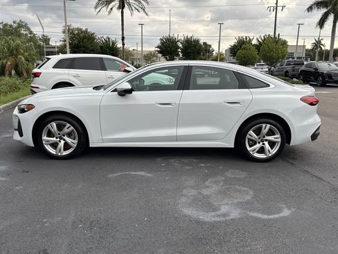 Used 2025 Audi A5 2.0T Premium Plus w/ Premium Plus AWD/4WD image 7