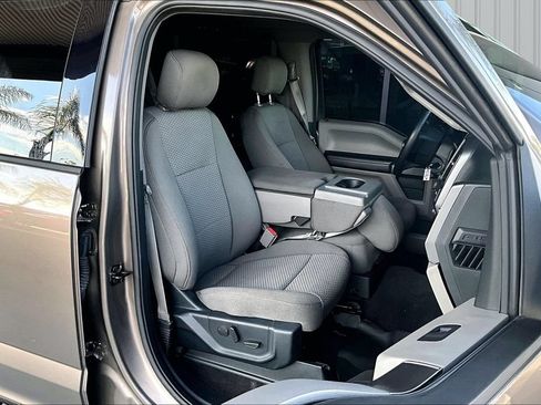 Used 2020 Ford F150 XLT w/ Equipment Group 302A Luxury AWD/4WD image 17