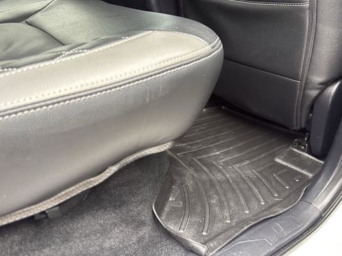 Used 2017 Toyota Tacoma TRD Sport w/ Tow Package image 23