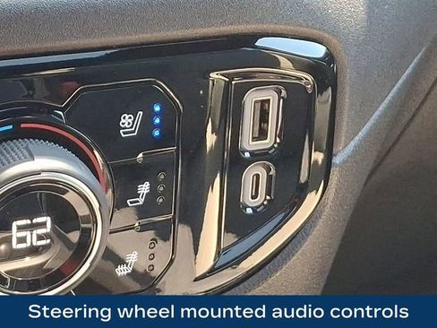 Used 2025 Chevrolet Silverado 2500 ZR2 w/ Technology Package AWD/4WD image 16