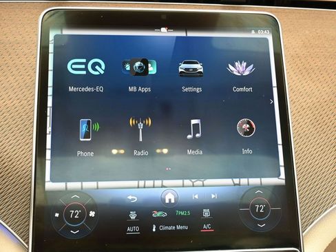 Used 2023 Mercedes-Benz EQE 350+ 4MATIC Sedan w/ Exclusive Trim Package image 28