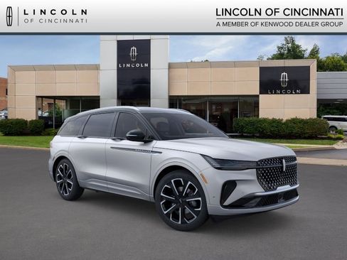 New 2024 Lincoln Nautilus Reserve w/ Equipment Group 203A AWD/4WD image 1